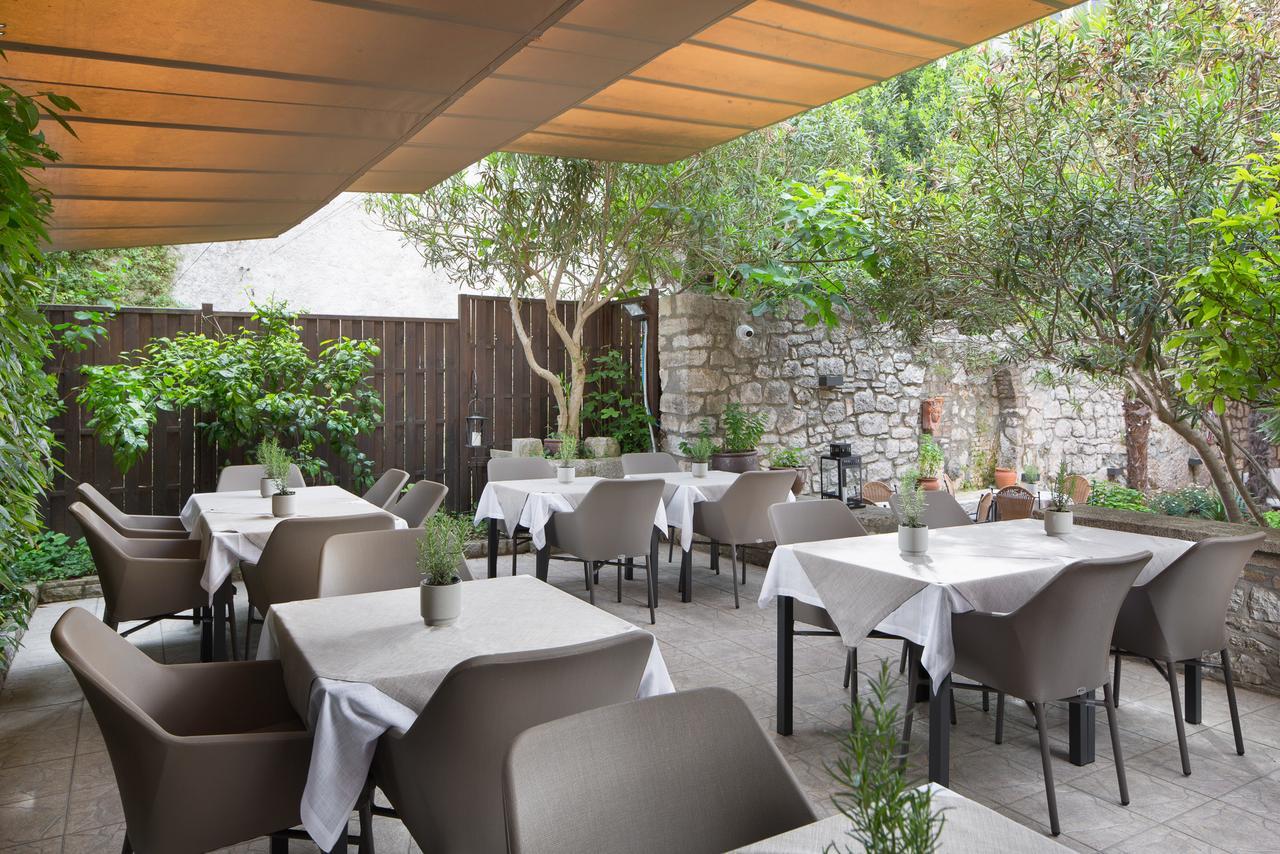 Hotel Angelo D'Oro Rovinj Extérieur photo